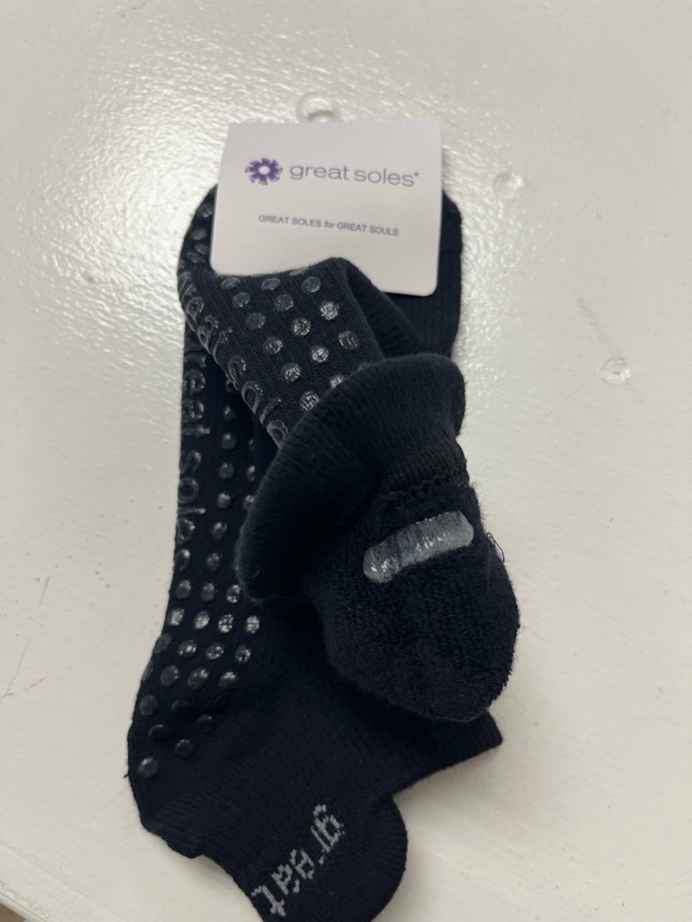 Great Soles Women’s Black sticky Socks, US 9-12